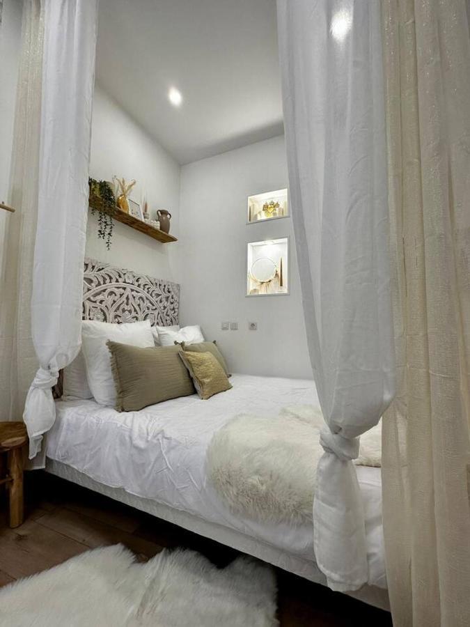 Chez Romeo & Sandro Pezenas Luaran gambar